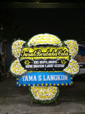 Papan Bunga Duka di Anjir Pasar